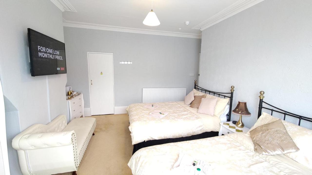The Castleton Bed & Breakfast Blackpool Ngoại thất bức ảnh